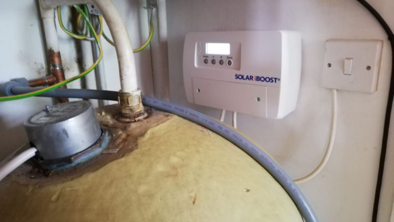 What Is a Power Diverter and How Does It Function With Solar PV Systems ...