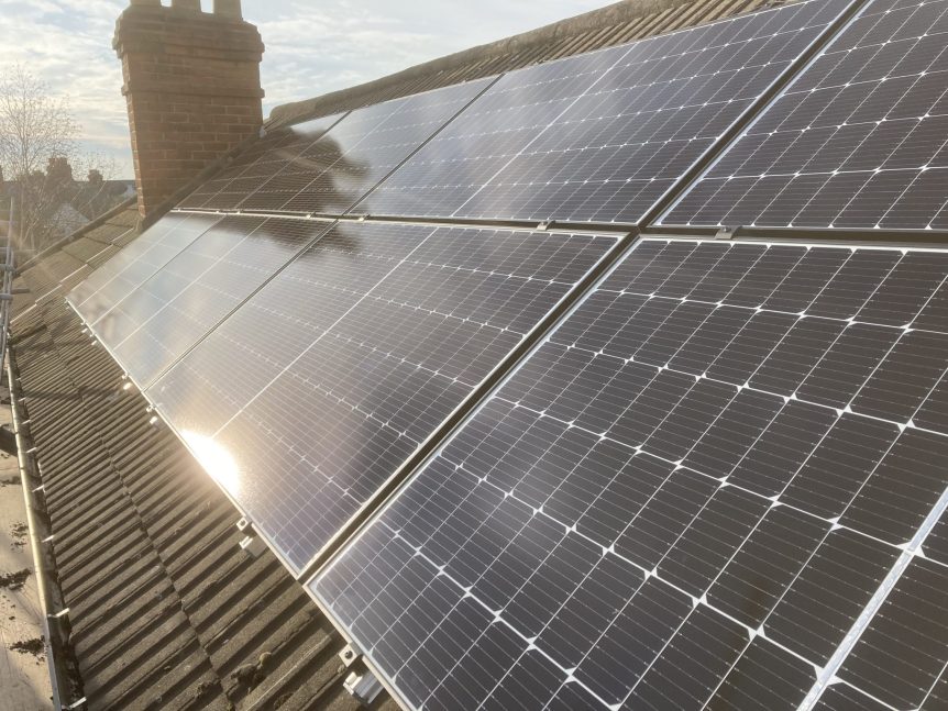 Solar PV on roof Maidenhead Gilhooly 01 - Tethys Energy Solar PV on roof Maidenhead Gilhooly 01 - Tethys Energy